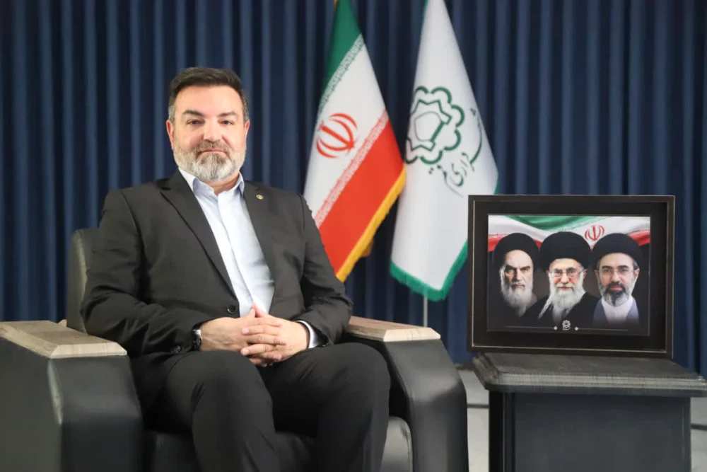 گامی برای حمایت از هنرمندان؛ نخستین فروشگاه صنایع‌دستی قم راه‌اندازی شد