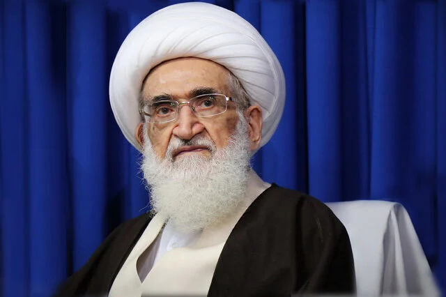 آیت الله قربانی آثار ارزشمندی در راستای ترویج فرهنگ‌ اهل بیت(ع) تالیف کرد
