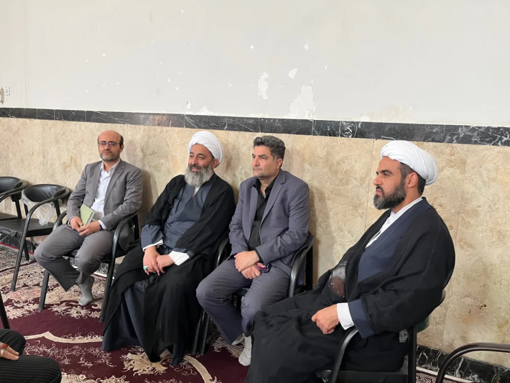 بررسی طرح توسعه و تعریض محدوده امامزاده سلطان محمد شریف قم