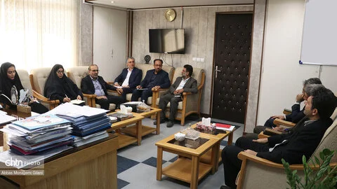 بررسی مسائل کلان میراث‌فرهنگی قم در نشست مشترک با مسئولان دفتر برنامه‌ریزی استانداری
