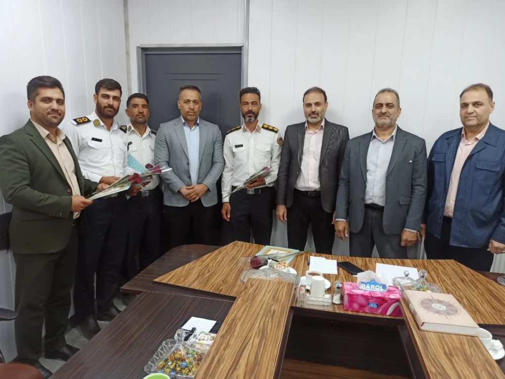 تقدیر از همکاری پلیس راهور در نظم بخشی تاکسیرانی در قم