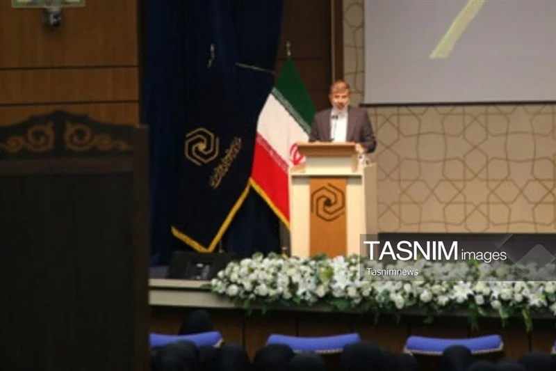جشنواره بانوی کرامت شناسنامه هویت علمی بانوان طلبه است