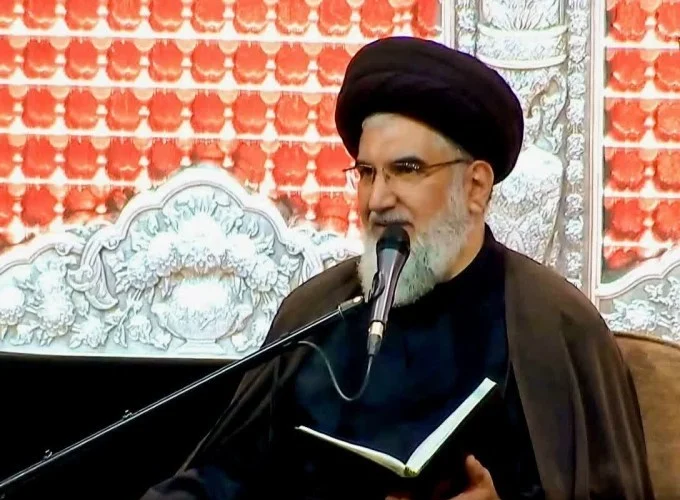 دشمن برای نابودی بنیان خانواده حجاب را هدف گرفته است