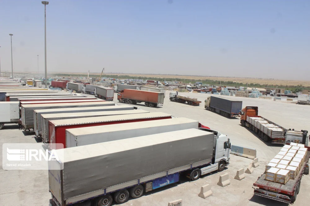 صنعتگران قمی امسال ۱۷۴ میلیون دلار از تولیدات خود را صادر کردند