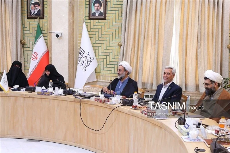 علوم انسانی باید ناظر به مسائل واقعی جامعه باشد