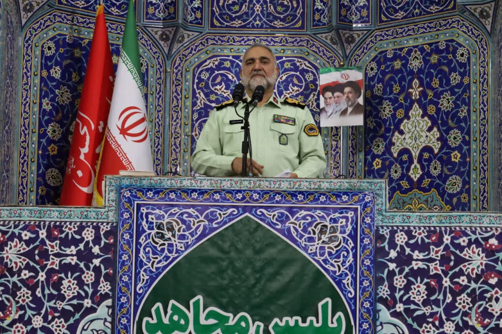 پلیس قم تعامل خوبی با آموزش‌وپرورش برای مراقبت از نسل جوان دارد
