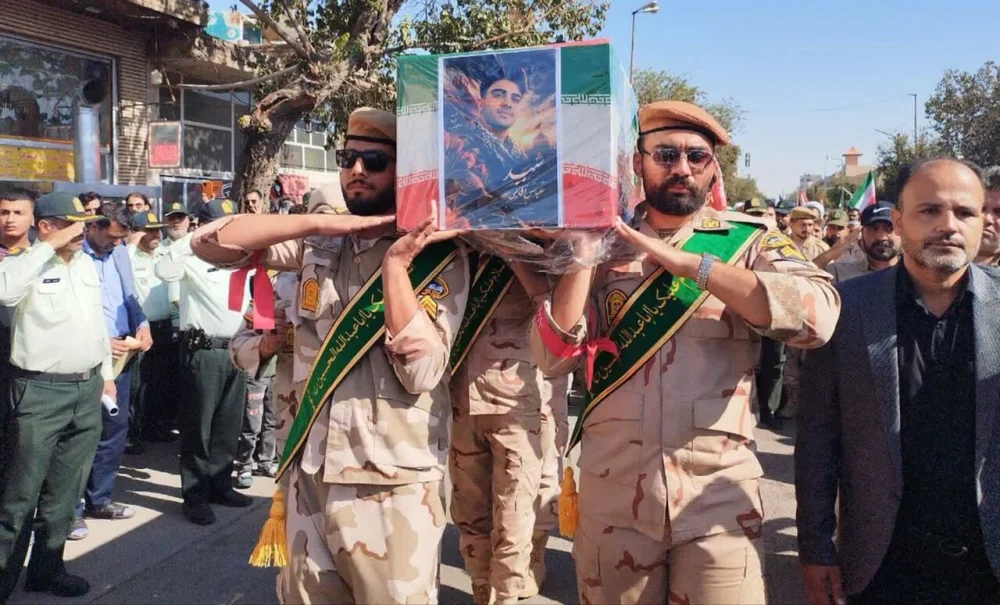 پیکر شهید مدافع امنیت در قم به خاک سپرده شد